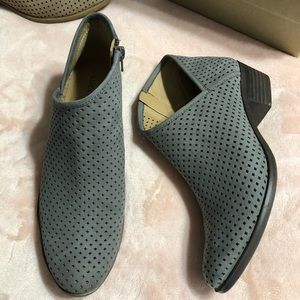 Lucky brand perforated booties size 9 dark stone
